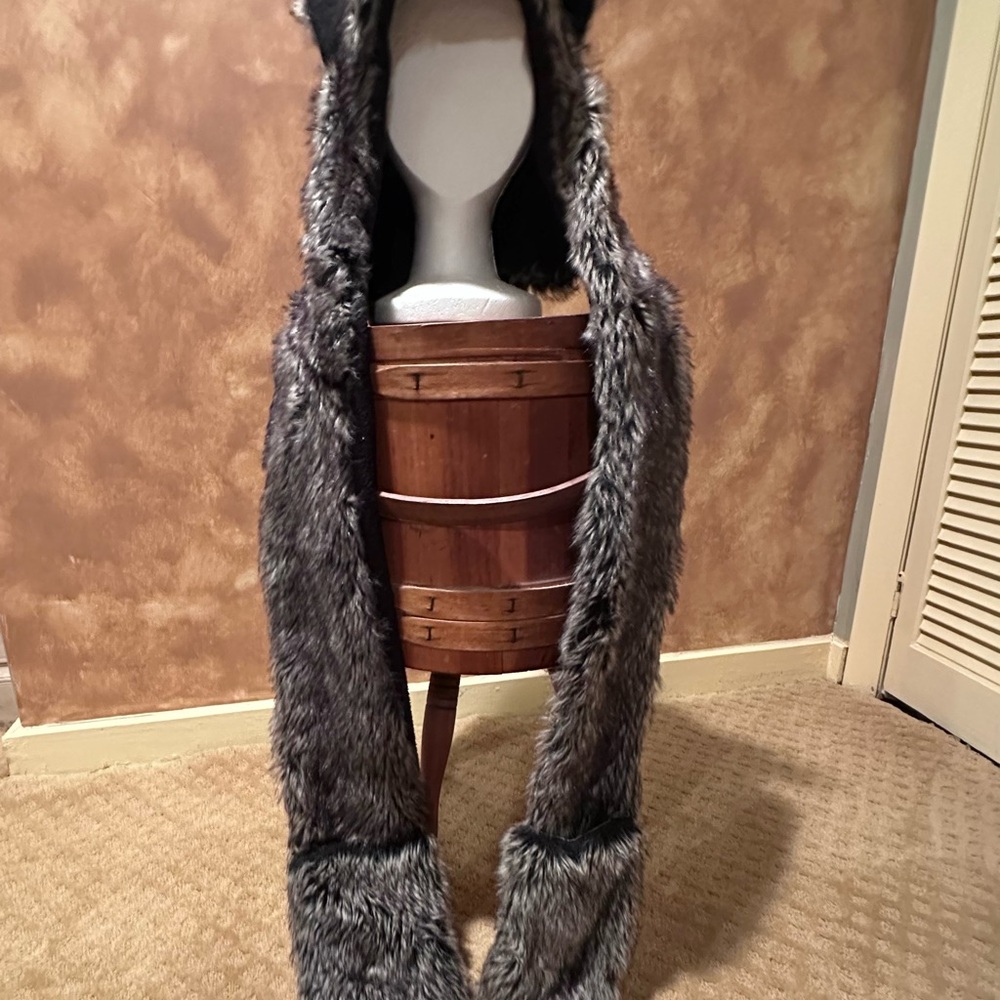 Furry Animal Hood with Scarf - Black and Gray - Pockets too! - Picture 5 of 7